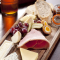 Photograph_of_a_ploughman's_lunch